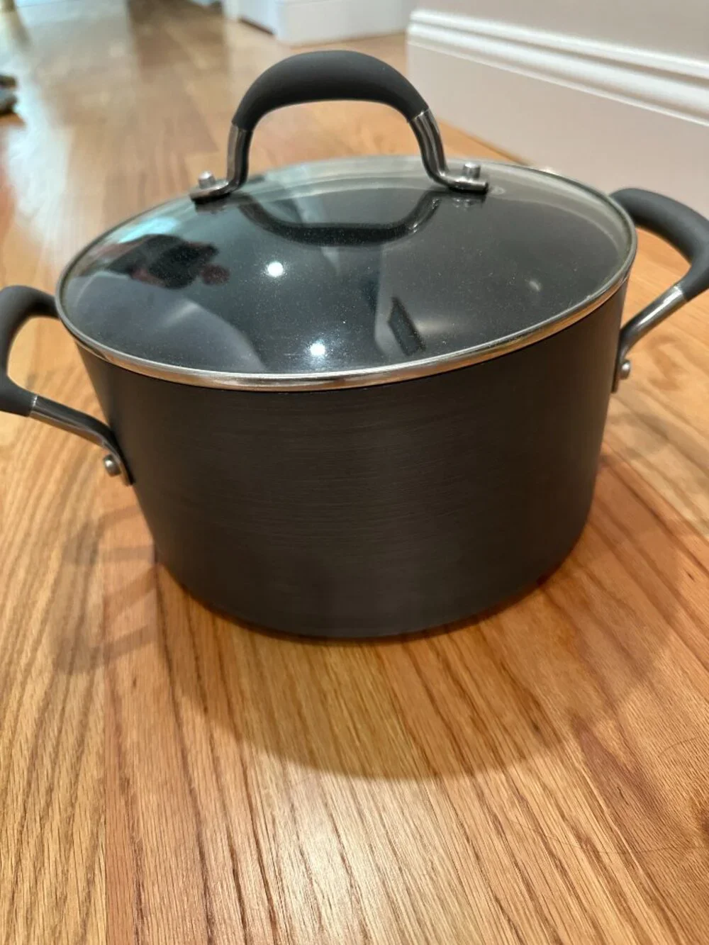Kitchen Aid 6-Quart Pot. Hard Base Non-Stick System with Clear Glass Lid, Gray